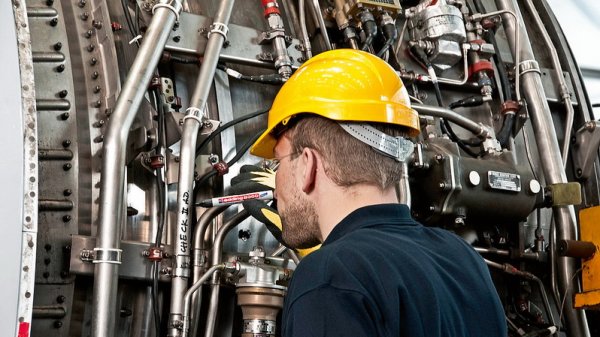 Маркер для агресивного середовища Edding Industry Permanent E-8300, 1,5-3,0мм, синій