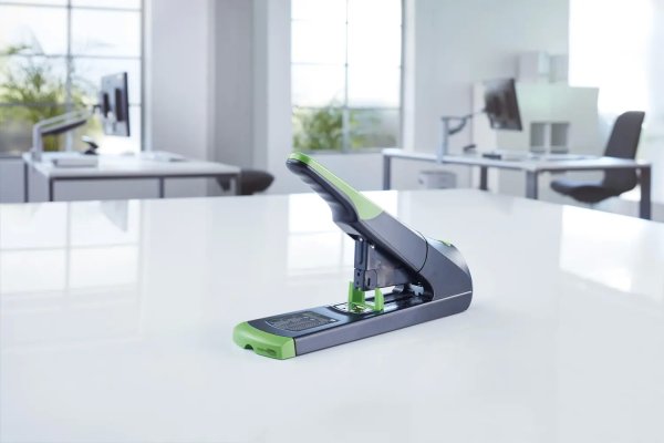 Степлер потужний NOVUS В50 до 140 аркушів, чорний