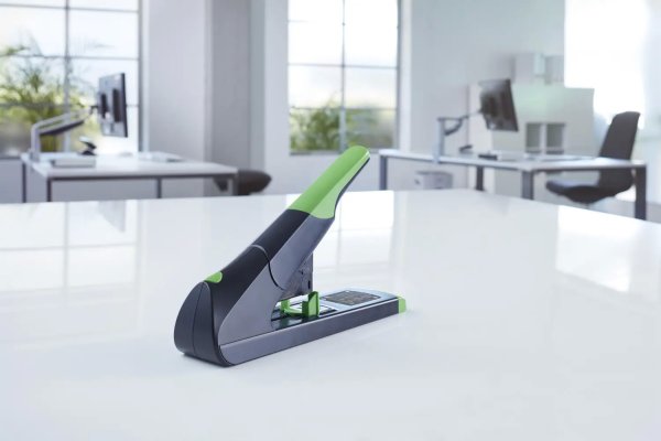 Степлер потужний NOVUS В50 до 140 аркушів, чорний