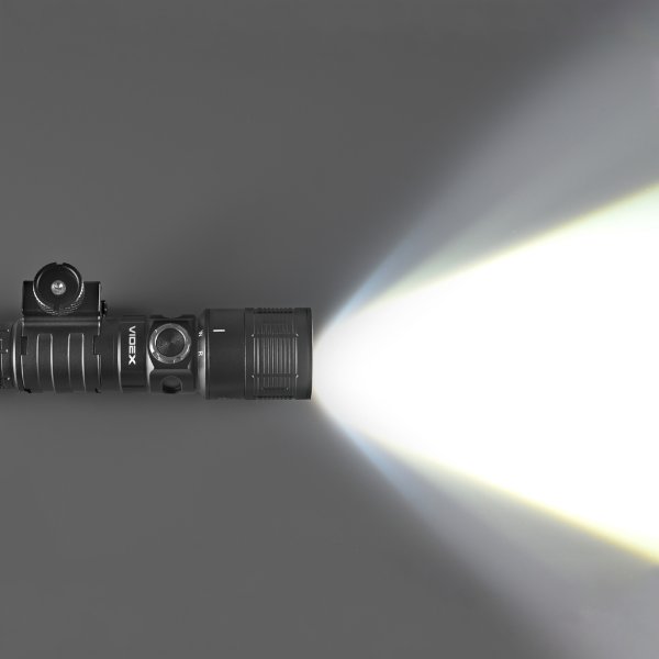 Тактичний світлодіодний ліхтарик VIDEX VLF-AT366 1000Lm 5000K