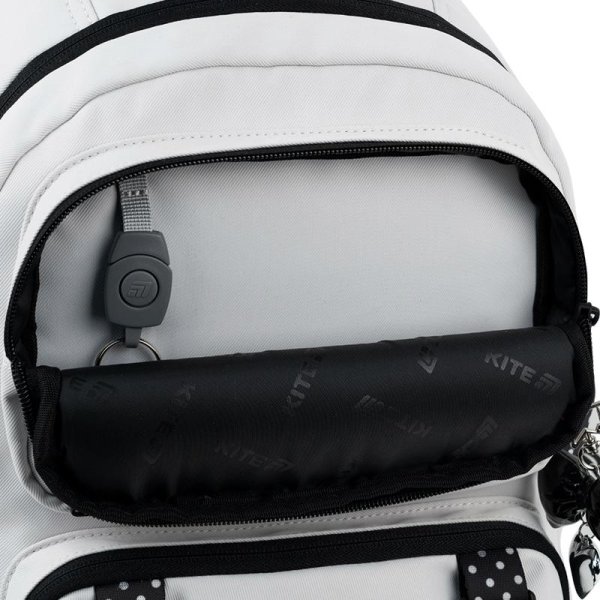 Рюкзак шкільний Kite Education Hello Kitty HK26-1022M