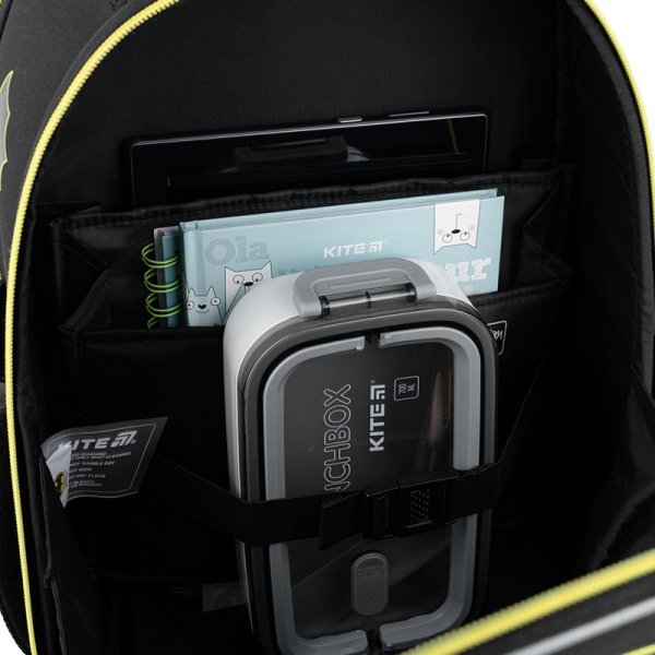 Рюкзак шкільний каркасний Kite Education DC Batman DC25-556M