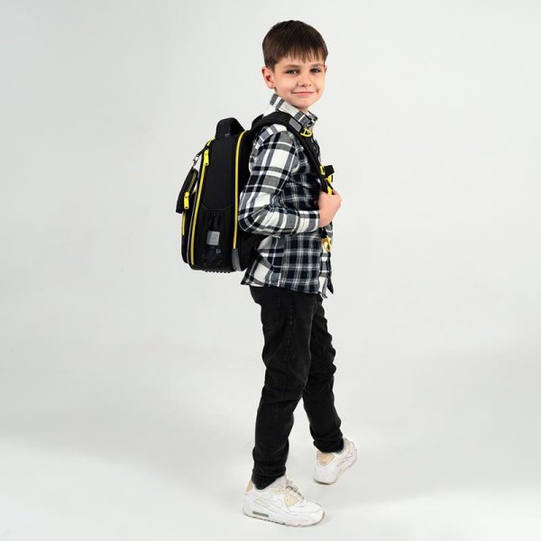 Рюкзак шкільний каркасний Kite Education DC Batman DC25-556M