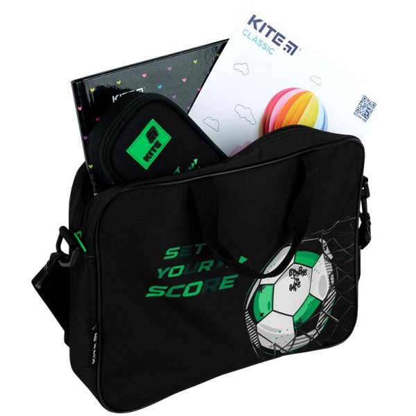 Шкільна текстильна сумка Kite Football K26-589-2